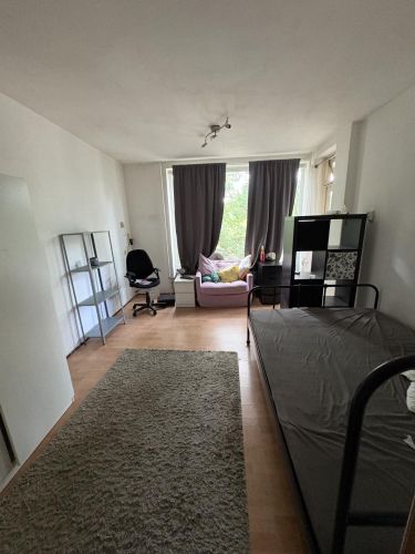 Tobias Asserlaan, Tilburg