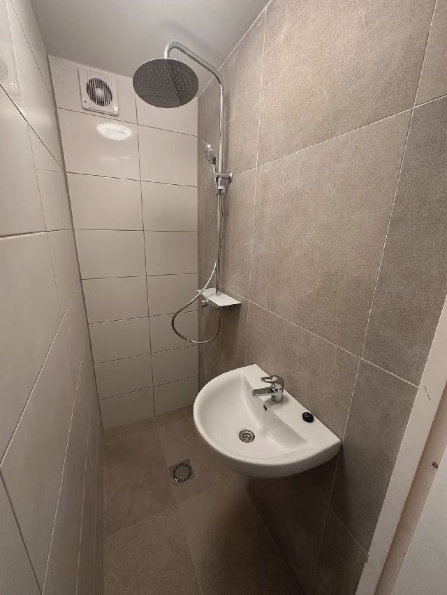Studio (30.0 m²) for rent in Enschede (Dennenweg 37, 7545 WB Enschede, Netherlands)
