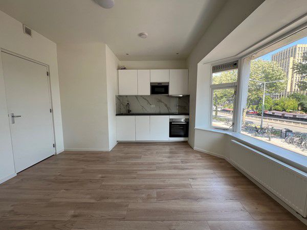Te huur: Mooi en licht appartement met twee slaapkamers