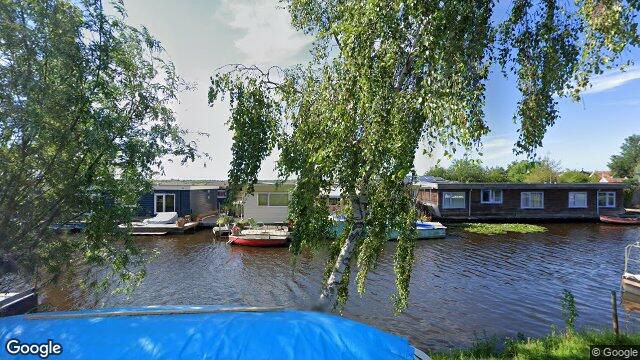 Broekermeerdijk in Broek in Waterland