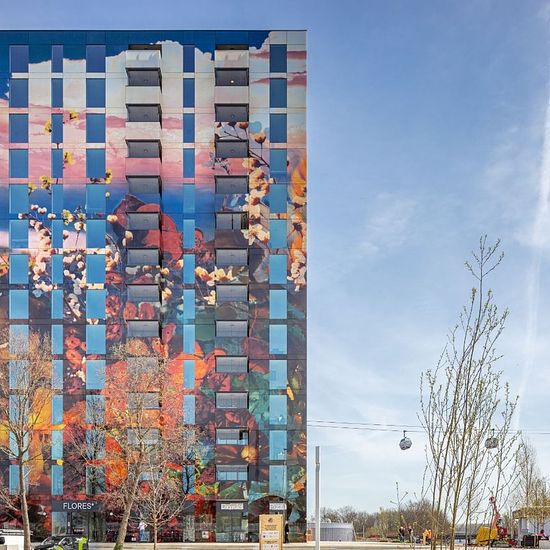 Melica 236, 1325, Almere