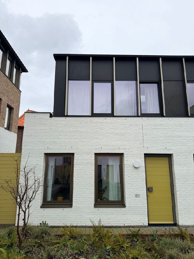 Eengezinswoning, eindwoning (hofjeswoning) te huur in Haarlem