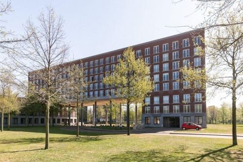 Tussenverdieping (appartement met open portiek) te huur in Breda