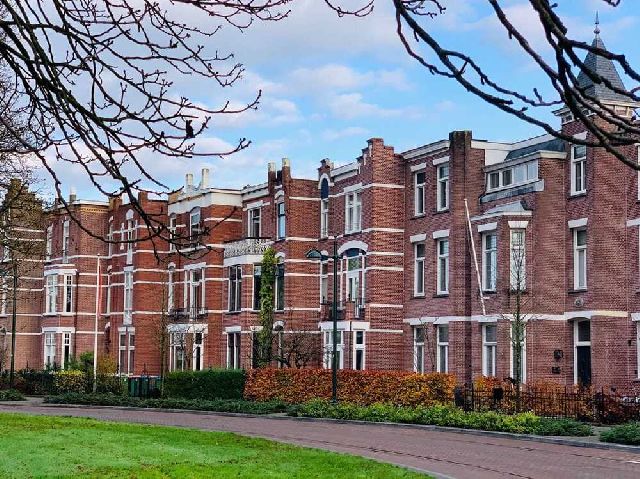Herenhuis, tussenwoning te huur in Breda