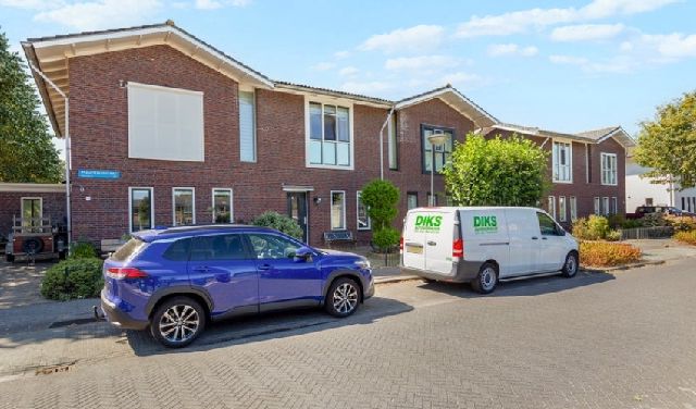 Eengezinswoning, tussenwoning te huur in Almere