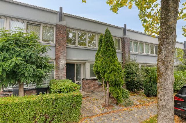 Eengezinswoning, tussenwoning te huur in Almere