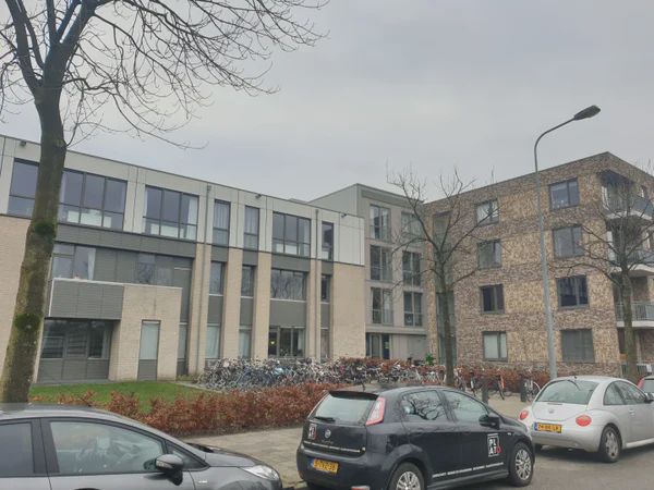 9727 AC Groningen (Laanhuizen)