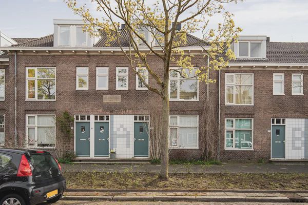 9717 BR Groningen (Oranjebuurt)