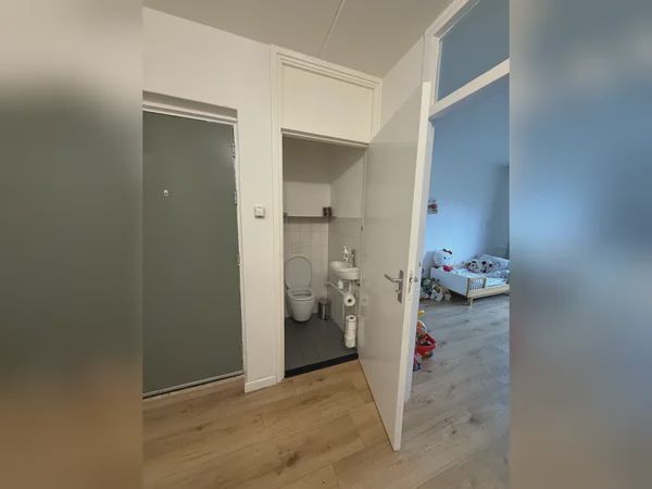 2037 LD Haarlem (Erasmusbuurt)