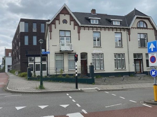 5611 VB Eindhoven (Irisbuurt)