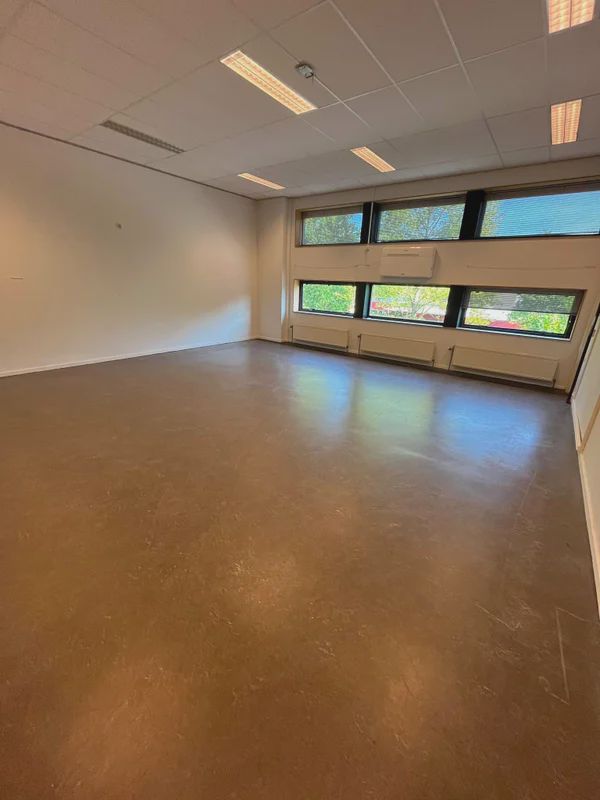 5037 MJ Tilburg (Burgemeestersbuurt)