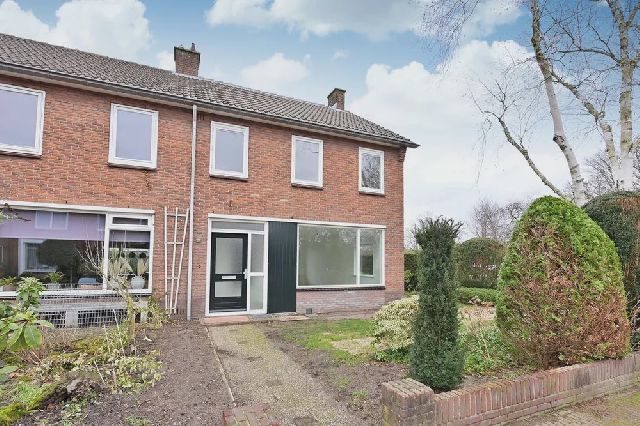 1339 KX Almere (Eilandenbuurt Oost)
