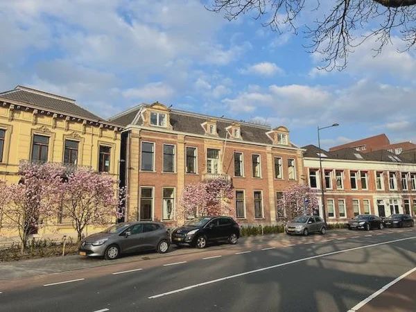 4811 AP Breda (Station)