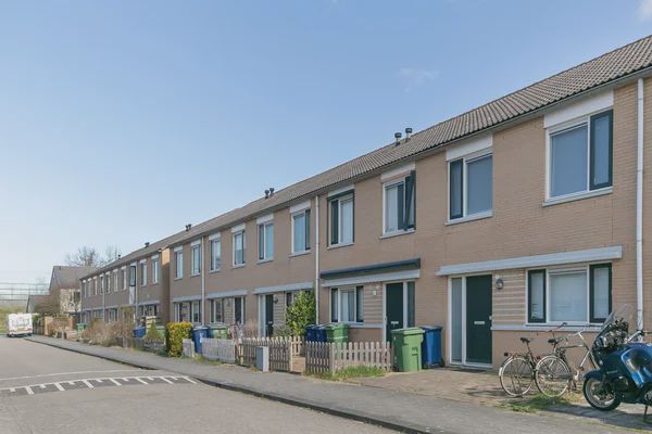 1326 BL Almere (Parkwijk Noordoost)