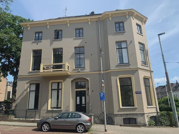 6811 MB Arnhem (Utrechtsestraat)