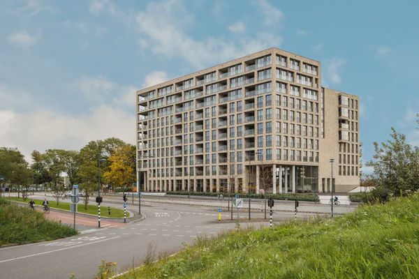 4816 BX Breda (Doornbos-Linie)