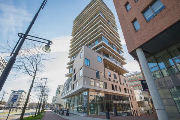 1043 NV Amsterdam (Sloterdijk Nieuw-West)