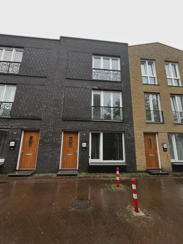 3826 GD Amersfoort (De Baken)