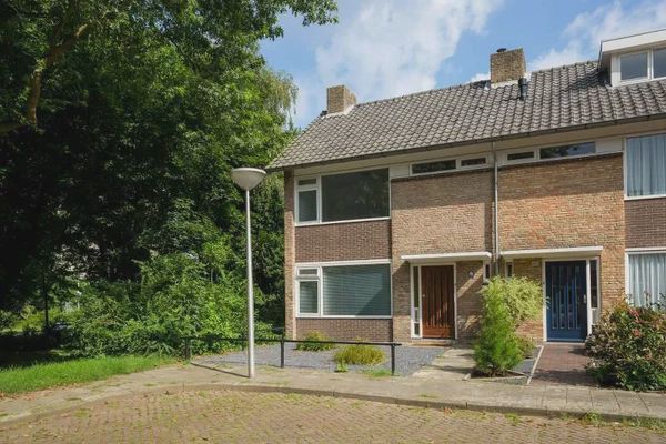 5632 HM Eindhoven (Eckart)