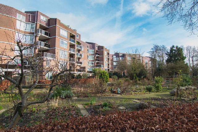 1104 GD Amsterdam (Geerdinkhof/Kantershof)