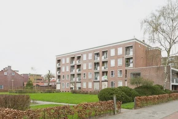 4817 KE Breda (Brabantpark)