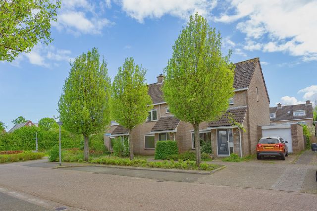1325 TC Almere (Filmwijk Zuid-zuid van Walt Disneyplts.)