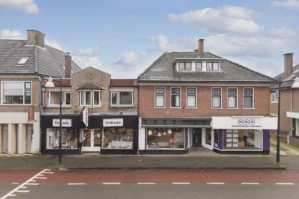 7311 EJ Apeldoorn (Brinkhorst)
