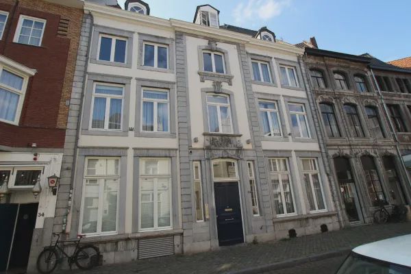 Maastricht, Limburg (6211CB)