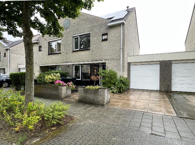 Esdoornplantsoen 51, 1326BW Almere