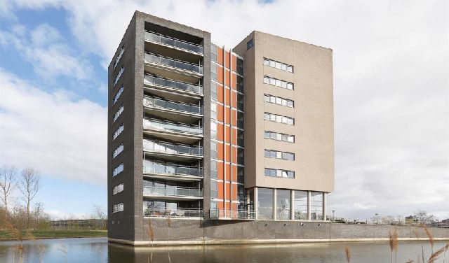 Spitsbergen, 1339SK Almere