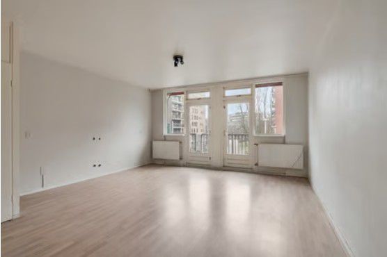 Stroveer, Rotterdam
