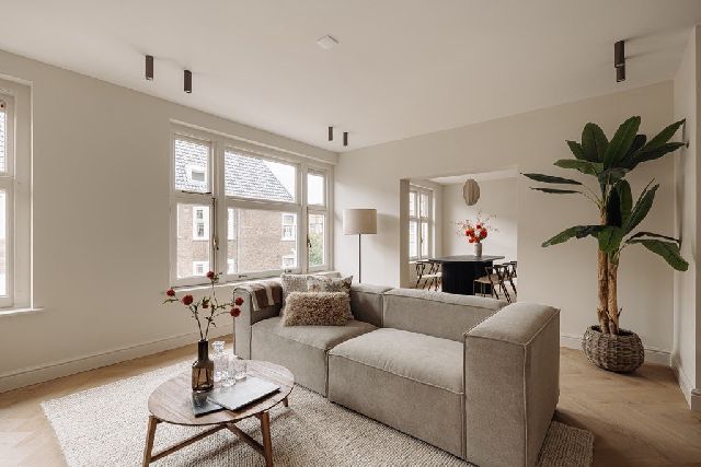 1077 ZL Amsterdam (Apollobuurt)
