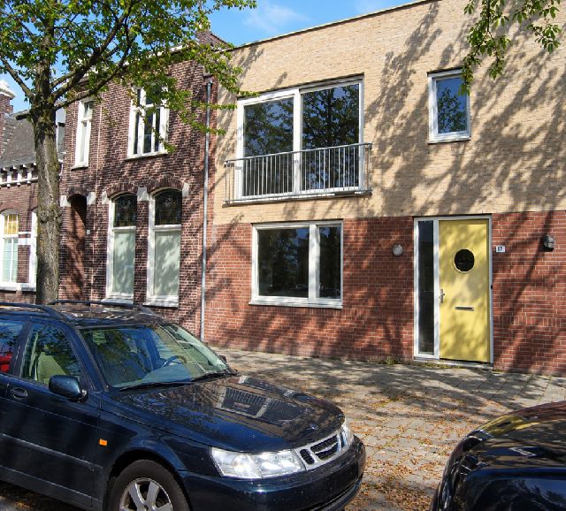 5041 AL Tilburg (Theresia Oost)