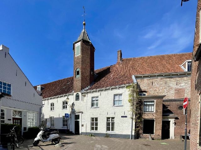 3811 EH Amersfoort (Hof)