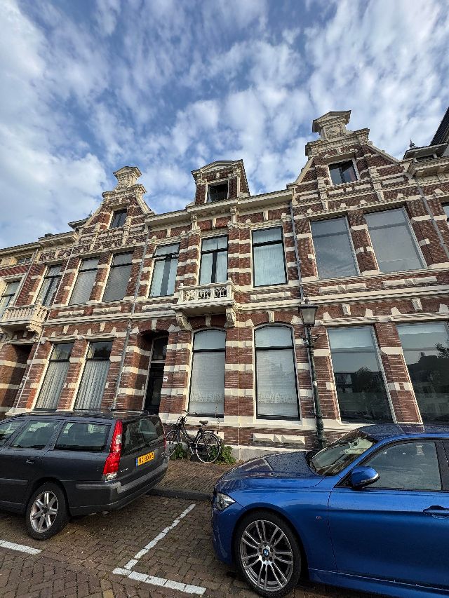 2011 NL Haarlem (Stationsbuurt)