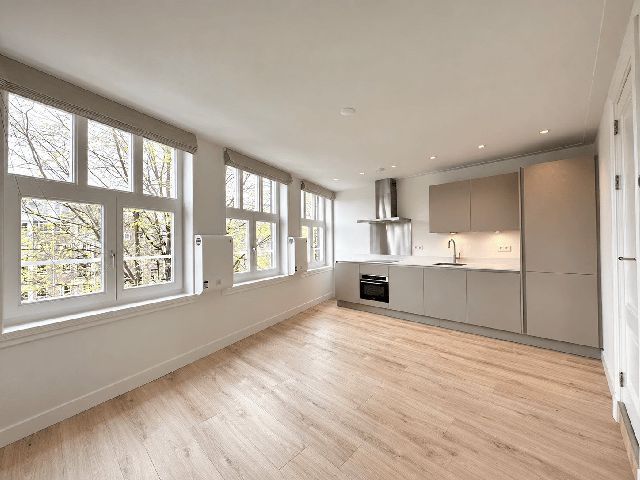 1011 LH Amsterdam (Nieuwmarkt/Lastage)