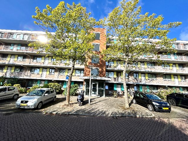 1187 MB Amstelveen (Landschappenbuurt)