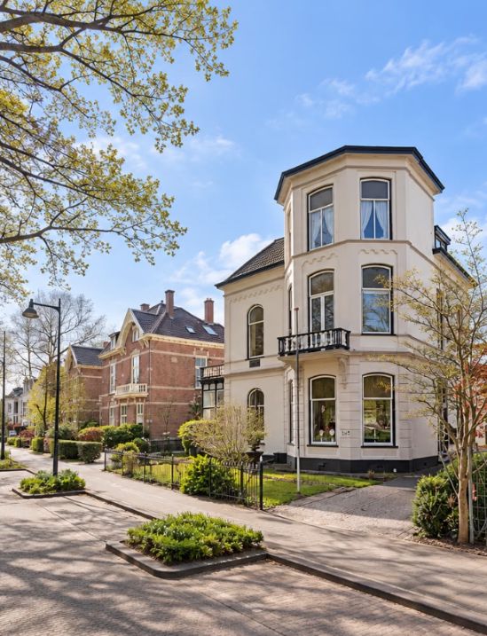 7311 AD Apeldoorn (De Parken)