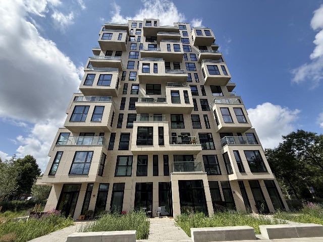 1014 BL Amsterdam (Sloterdijk-West)