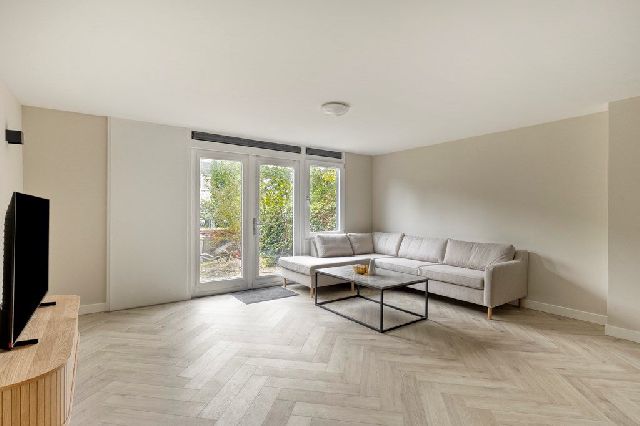 1060 TP Amsterdam (De Aker)