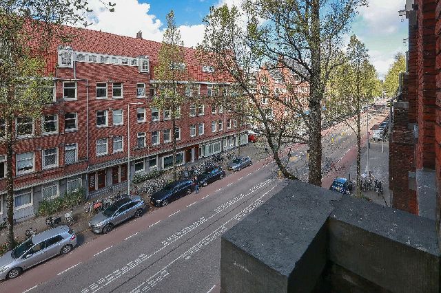 1058 JW Amsterdam (Hoofddorppleinbuurt)