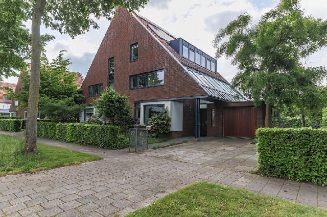 9728 XR Groningen (Piccardthof)