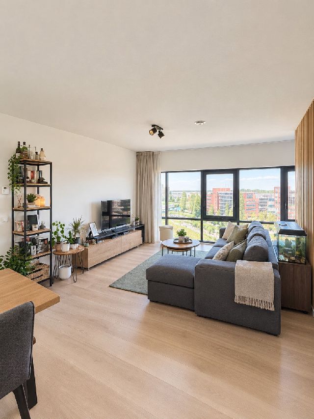 2909 LE Capelle aan den IJssel (Rivium 1e straat)
