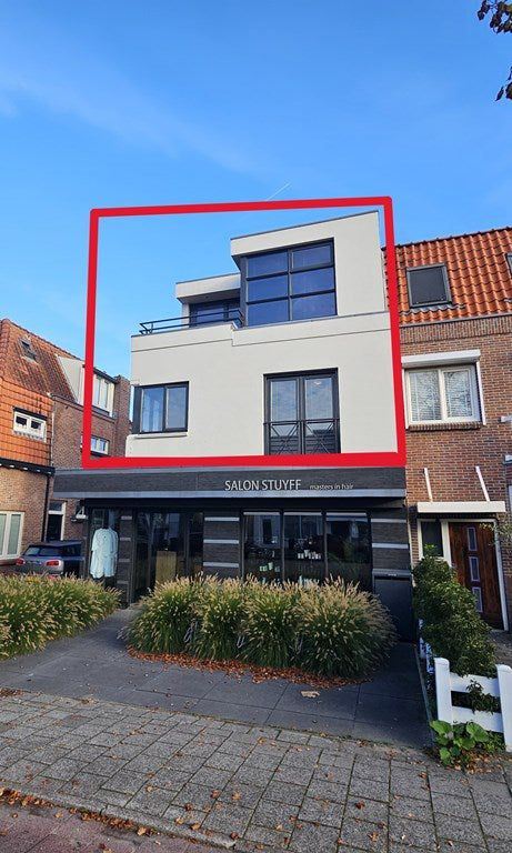 2106 CR Heemstede (Zandvoortselaan en Berkenrode en omgeving)
