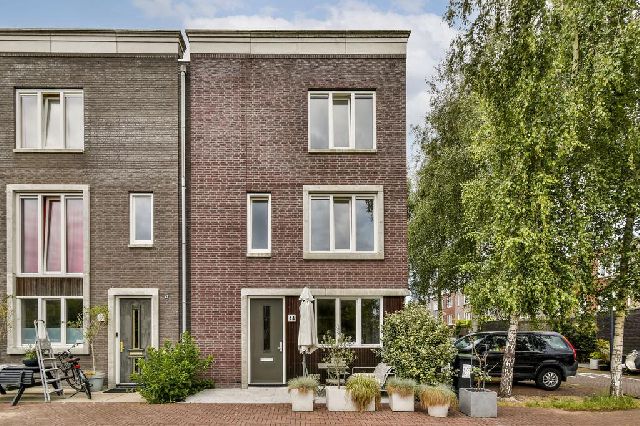 1087 MK Amsterdam (IJburg-Zuid)