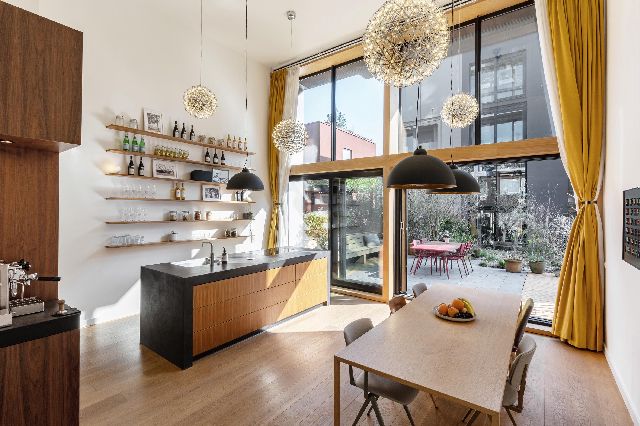 1013 BD Amsterdam (Houthavens)