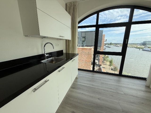 1019 XX Amsterdam (Oostelijk Havengebied)