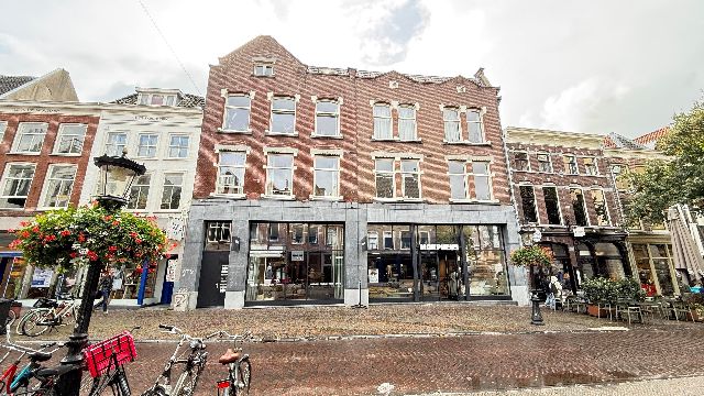 3512 GH Utrecht (Domplein, Neude, Janskerkhof)