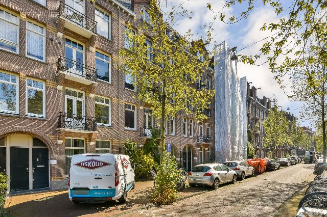 1052 RN Amsterdam (Bellamybuurt)