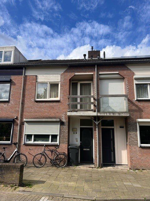 5014 BD Tilburg (Loven Oost)